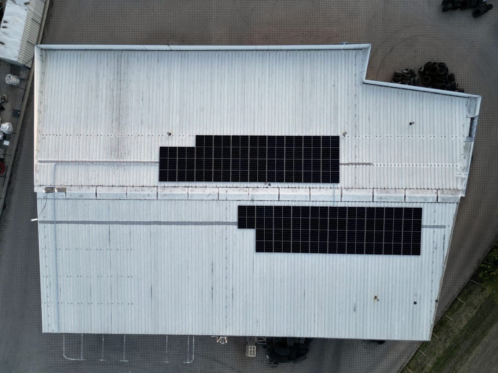 Pavol Chmela PNEU, Malacky, 33,1 kWp (1/5)