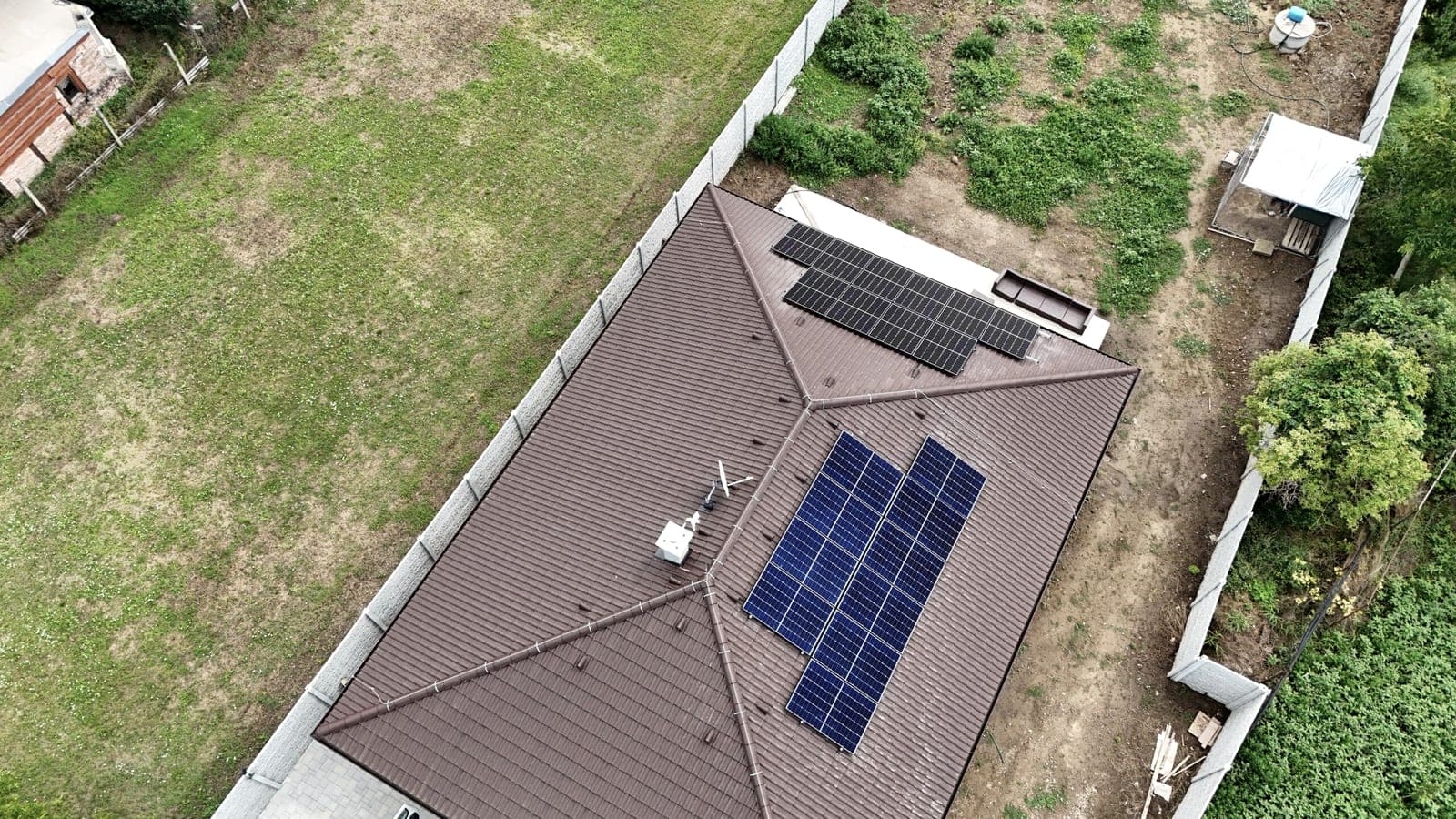 Rodinný dům Malženice, Malženice, 8,8 kWp (1/3)