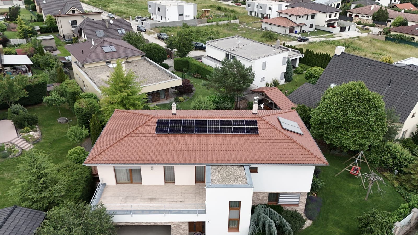 Rodinný dům Pezinok, Pezinok, 3,4 kWp (1/4)