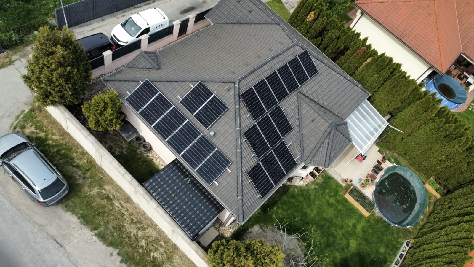 Rodinný dům Rovinka, Rovinka, 8,2 kWp (1/3)