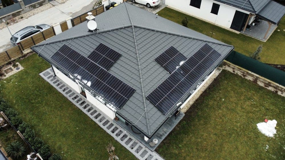 Rodinný dům Šenkvice, Šenkvice, 7,4 kWp (1/2)