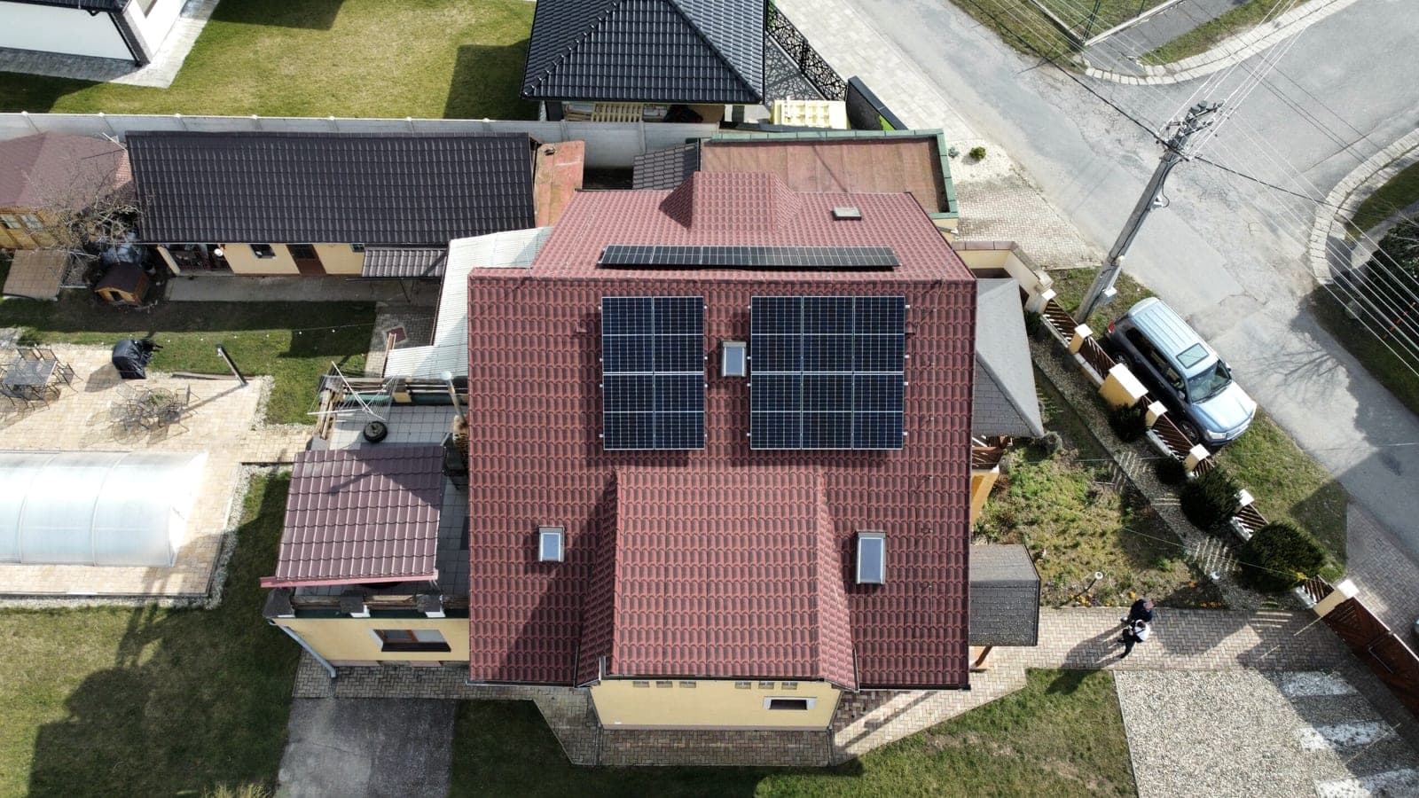 Rodinný dům Starý Tekov, Starý Tekov, 6,6 kWp (1/3)