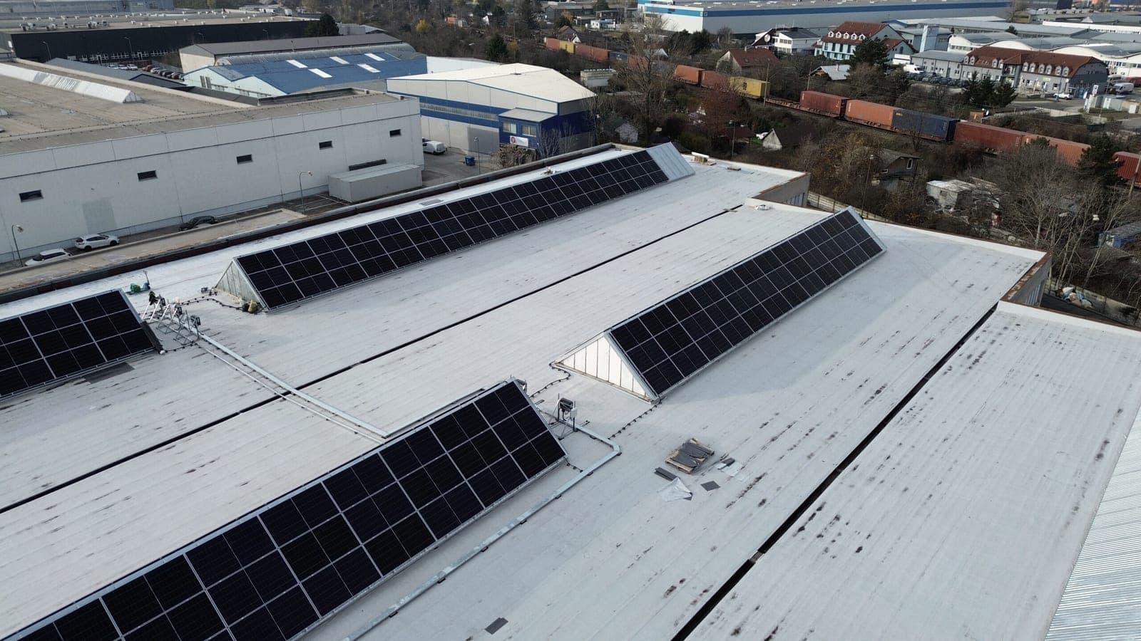 WORK CENTER, Bratislava, 250 kWp (1/7)